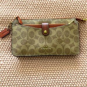 NWT COACH CROSSBODY